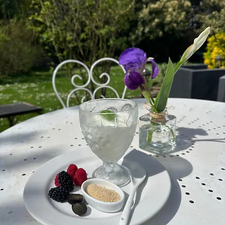 D'hotes De La Vallee Javot Pensjonat *